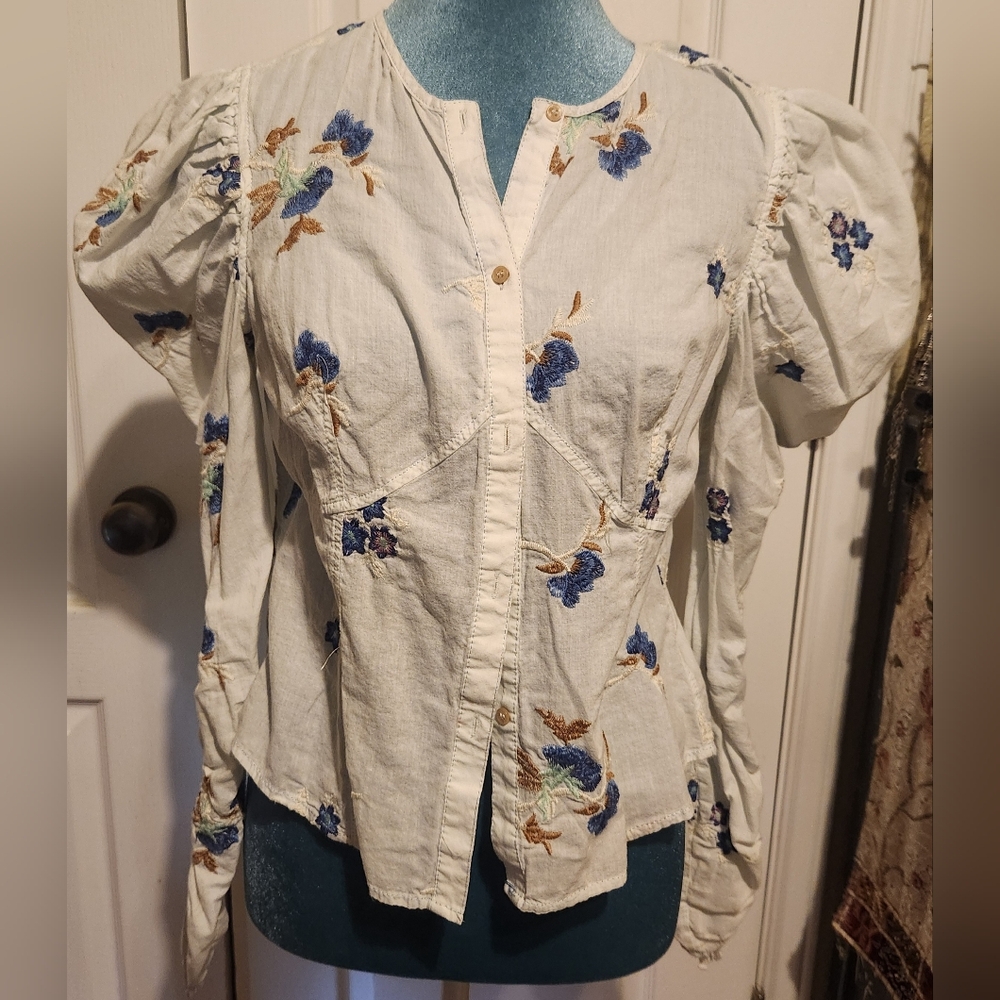 Chelsea & Violet Blue and White Embroidered Button Down Long Sleeve Blouse